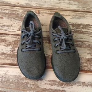 Allbirds size 7 tennis shoes
